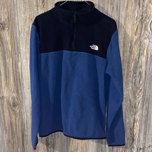 The North Face Men’s Medium Fleece Jacket in Blue and Black